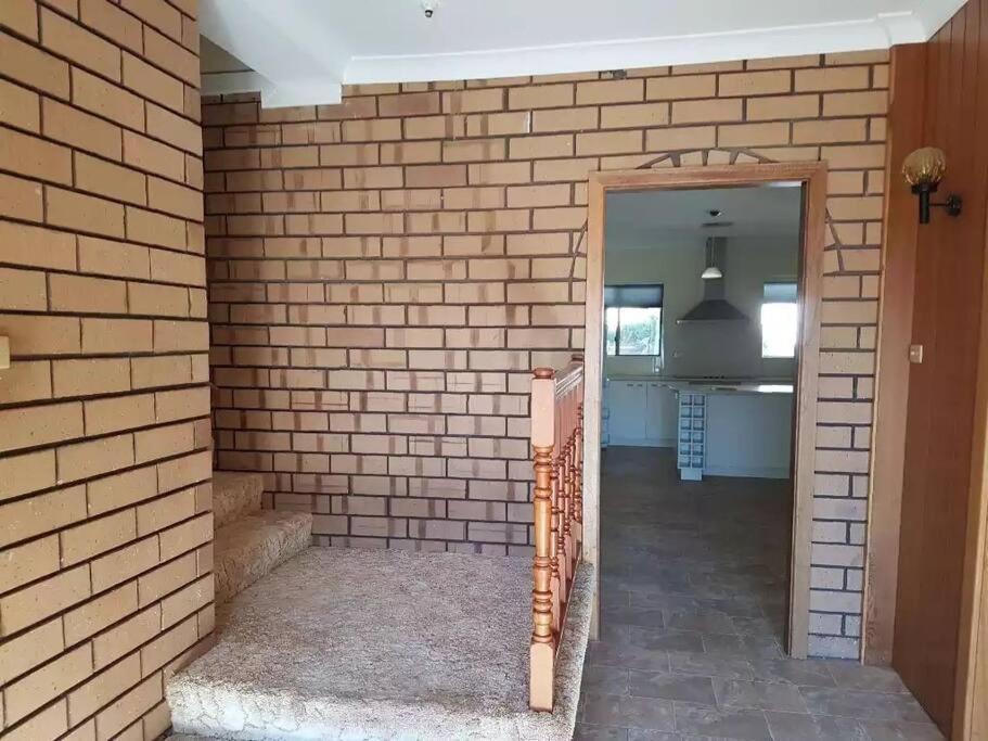 Spacious Holiday Home - Waikerie Εξωτερικό φωτογραφία