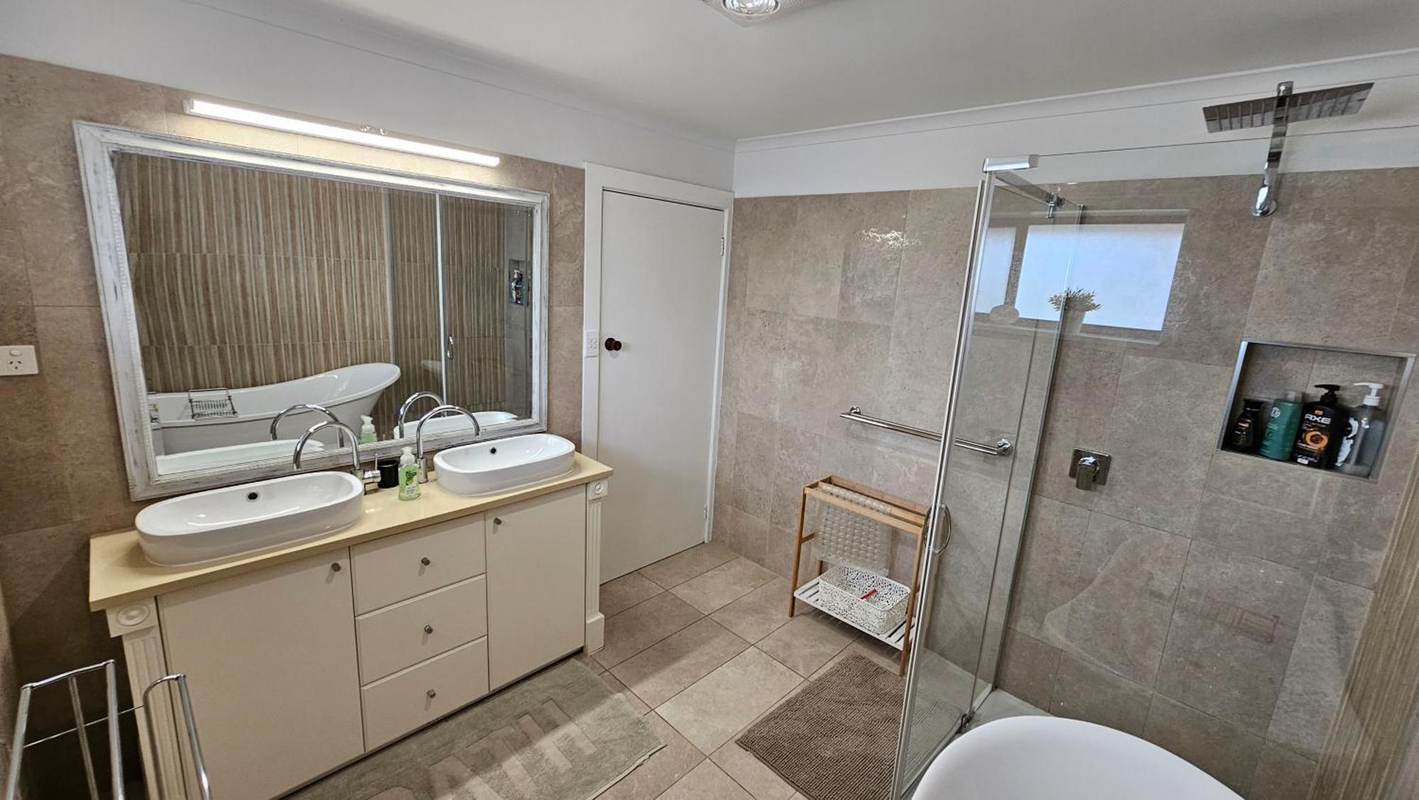 Spacious Holiday Home - Waikerie Εξωτερικό φωτογραφία